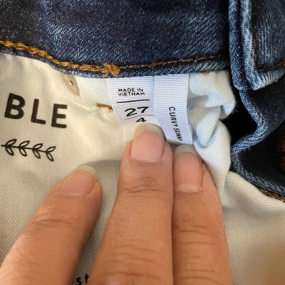 Loft Curvy Skinny Jeans Women's size 4 (27) Dark Wash - Picture 7 of 10